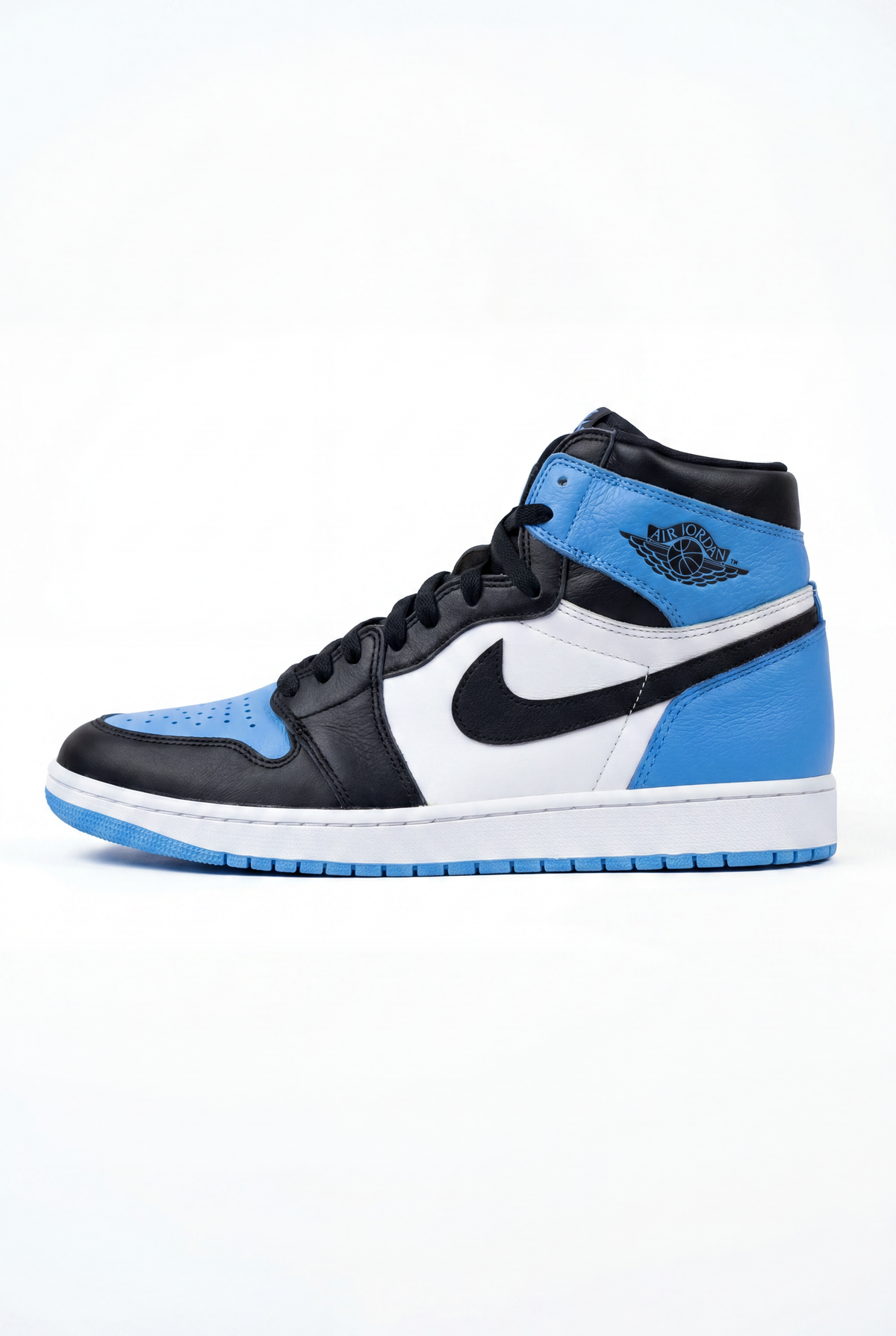 Air Jordan 1 Retro High OG "UNC Toe"
